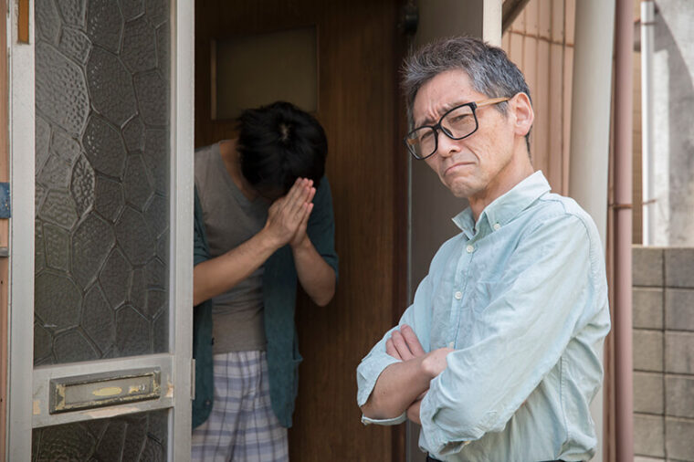 強制退去執行までの流れとは?費用の目安も解説! - 賃貸立ち退きトラブル相談窓口(運営:杉並総合法律事務所)